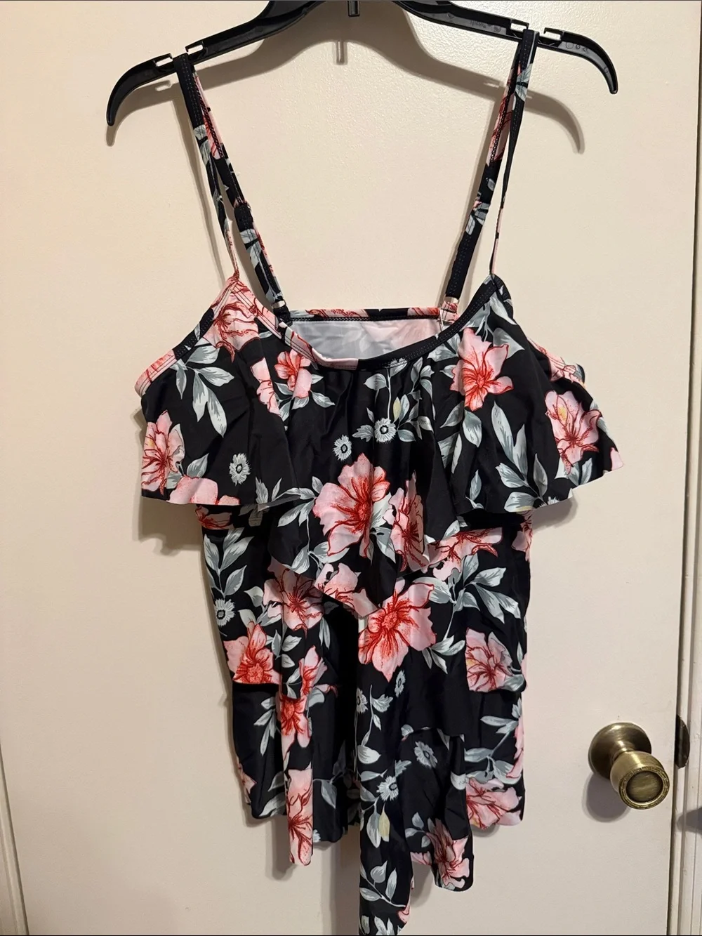 Floral Ruffle Camisole Tankini Set - Picture 4 of 12